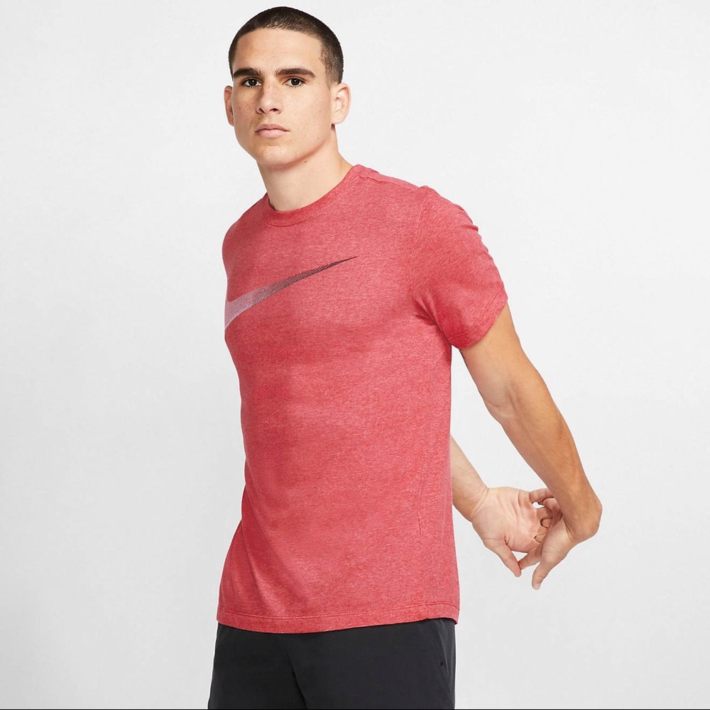 Nike Dri Fit Size XL Mens Red Shirt